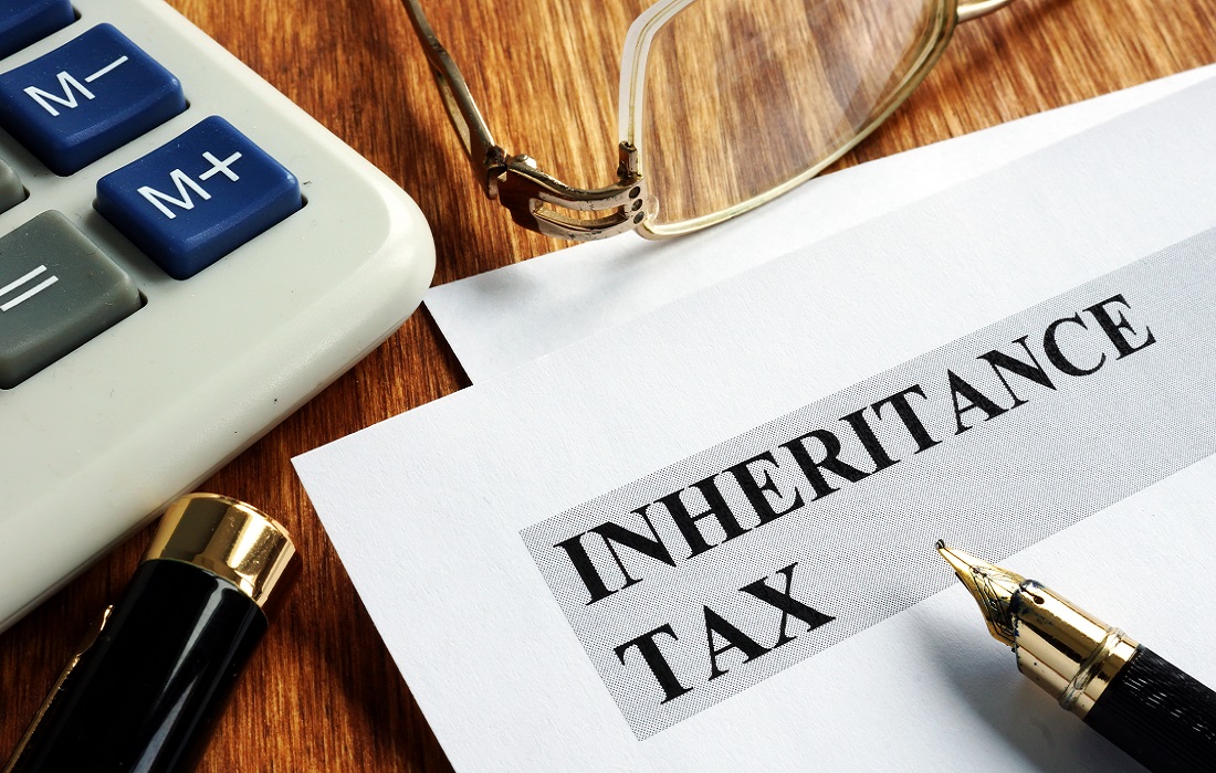 Inheritance-tax-application-form-and-pen